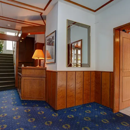 Centro Arde City, Trademark Collection By Wyndham فندق كولونيا