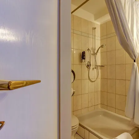 Centro Arde City, Trademark Collection By Wyndham فندق كولونيا