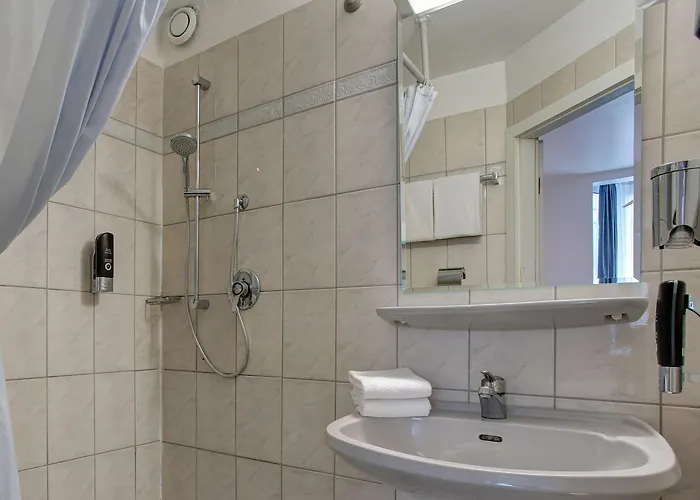 Centro Arde City, Trademark Collection By Wyndham 2* Keulen