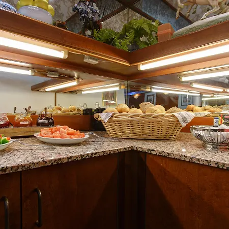 Centro Arde City, Trademark Collection By Wyndham 2* קלן