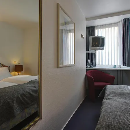 מלון Centro Arde City, Trademark Collection By Wyndham קלן