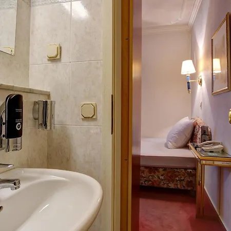 מלון Centro Arde City, Trademark Collection By Wyndham קלן