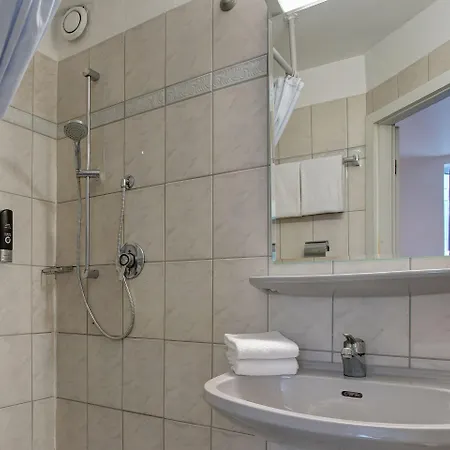 Centro Arde City, Trademark Collection By Wyndham 2* Keulen